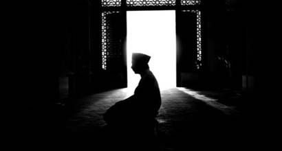 What is the recommended time of the Night Prayer? What are the etiquettes of the Night Prayer? What is the Prophet's guidance in performing it? 